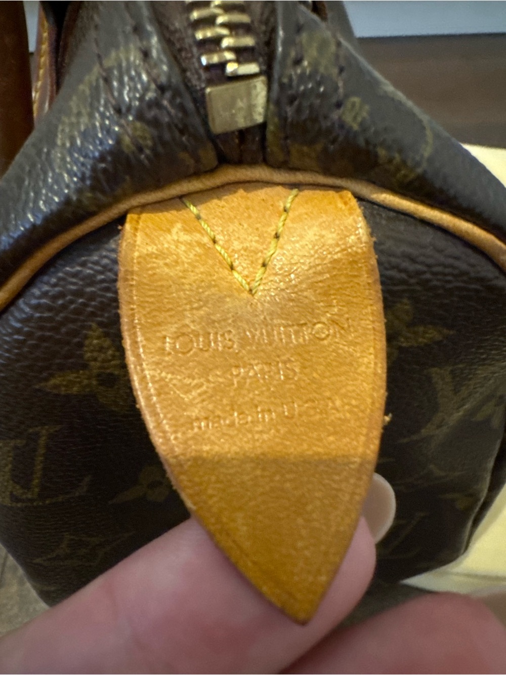 Louis Vuitton Brown Monogram Speedy 25 - Picture 8 of 15